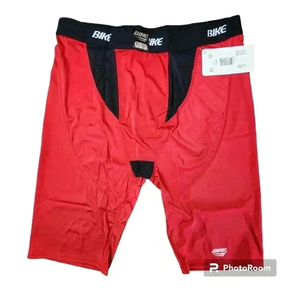 Bike UCS ultimate compression athletic shorts BACS90 red. Size XL - Picture 1 of 7